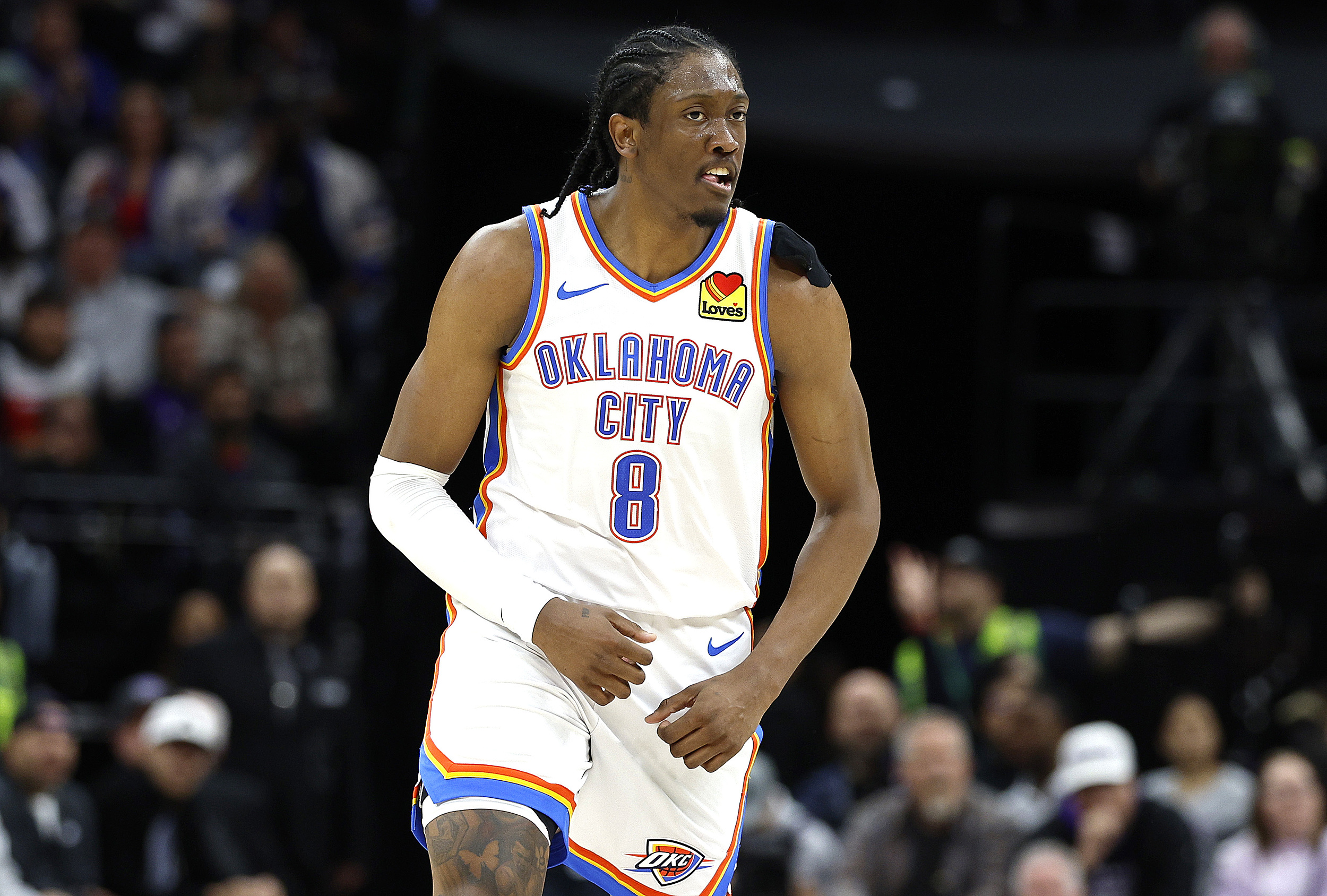 是展现出极 是展现出极